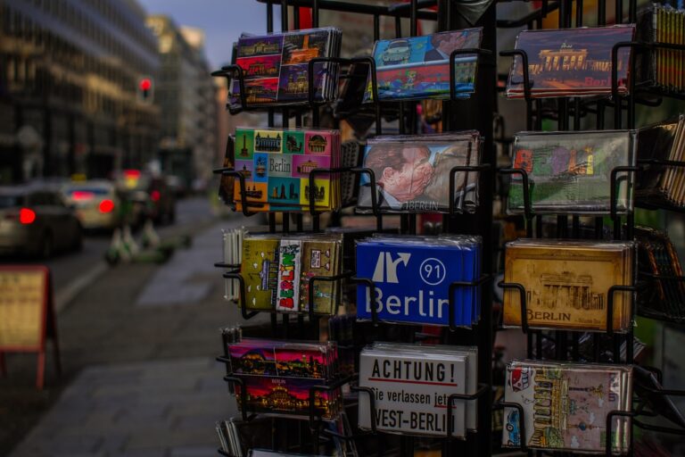 Sustainable Beauty: Eco-Friendly Alternatives in the Cosmetic Industry